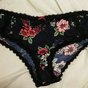 Torrid Floral cheekster peek-a-boo back